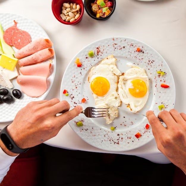 why do bodybuilders eat raw eggs